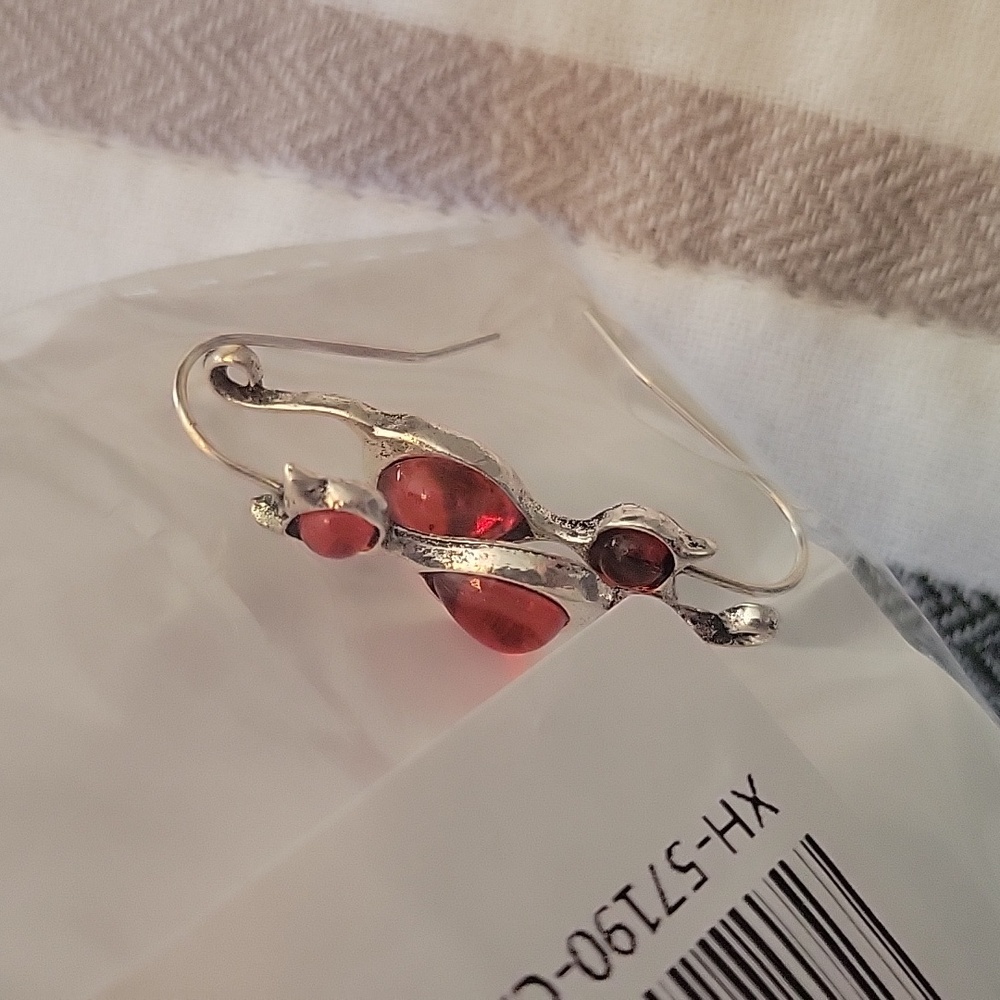 Dangly cat earrings